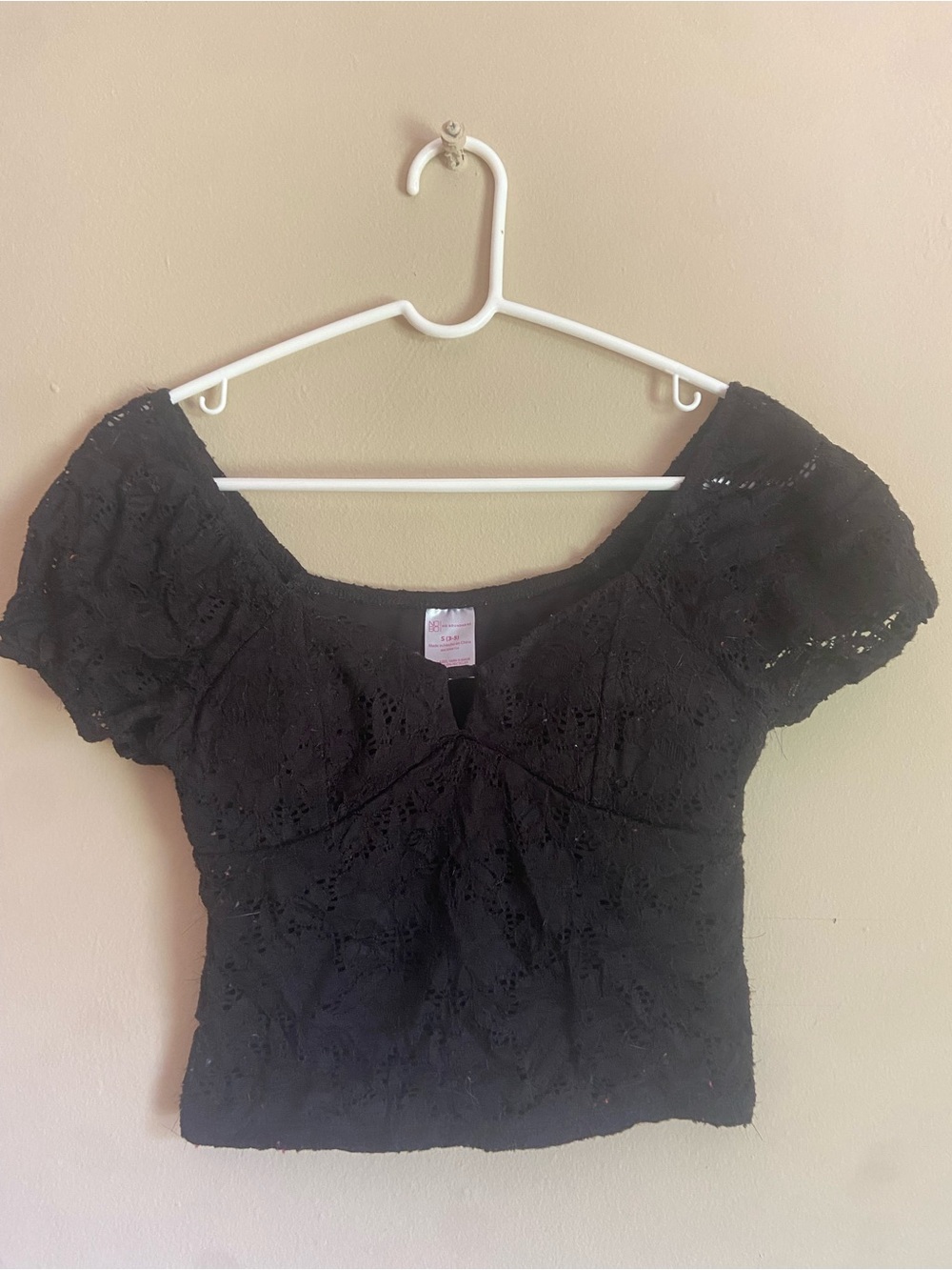 No Boundaries Coquette Goth Cottagecore Indie Black Lace Puff Sleeve Crop Top